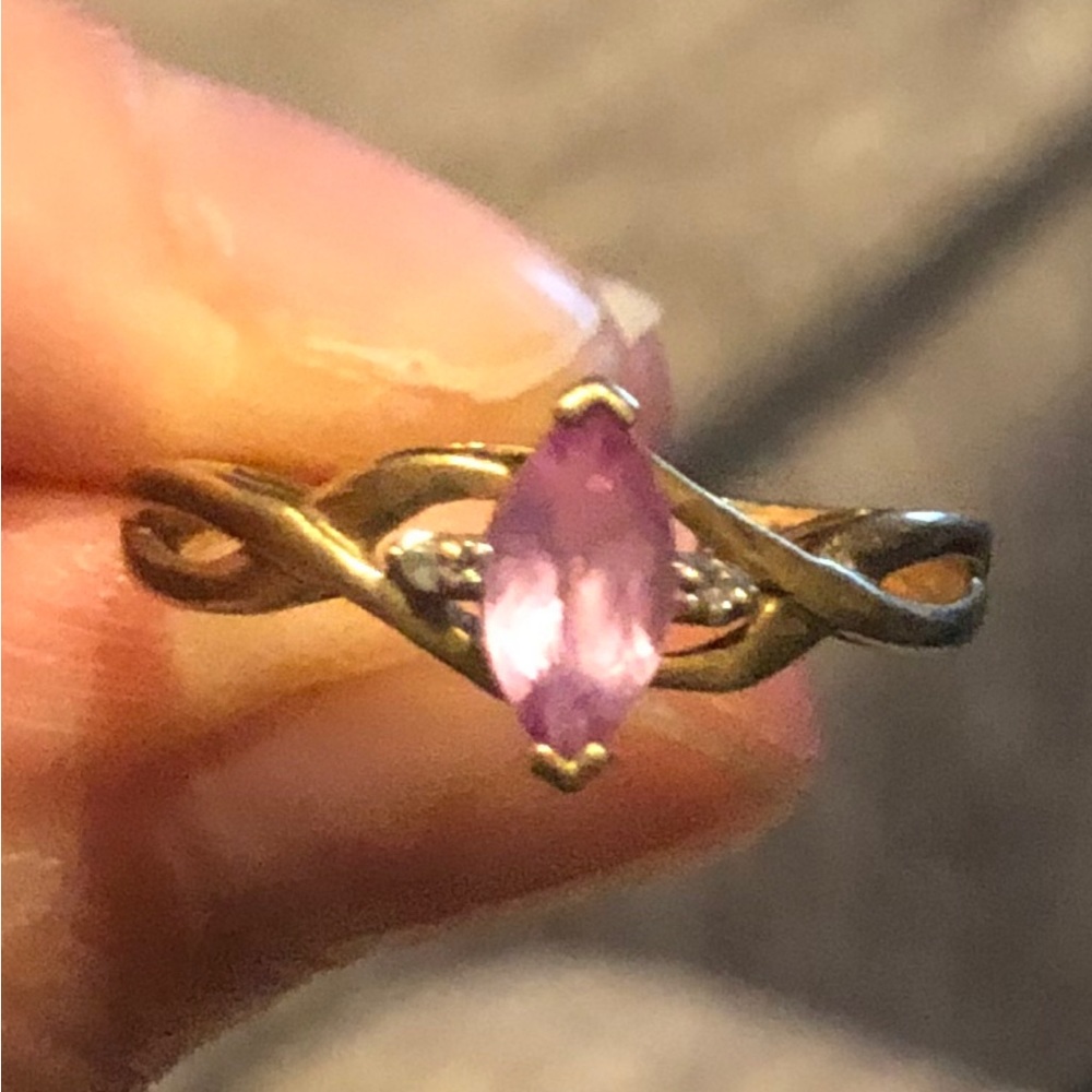 Pink Sapphire Marquise Cut - Yellow Gold Size 6